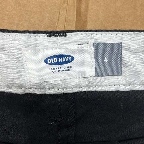 NWT 2 Old Navy shorts 3.5 inch - Picture 3 of 6